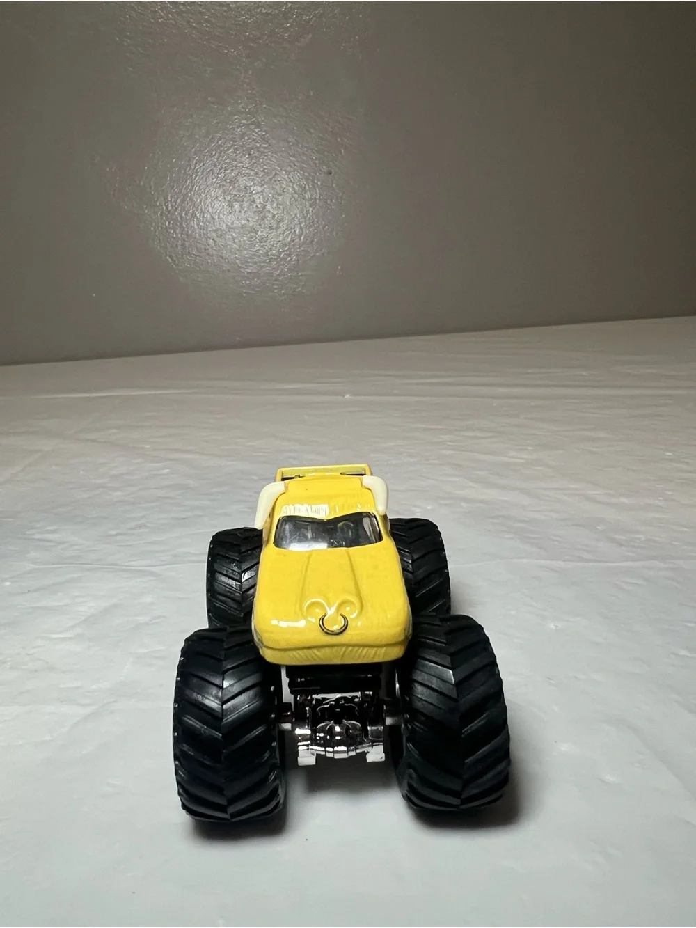Hot Wheels Monster Jam Bulldozer